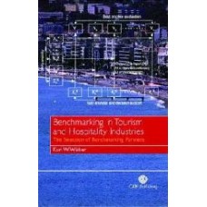 Benchmarking In Tourism And Hospitality Industries  (Hardcover)